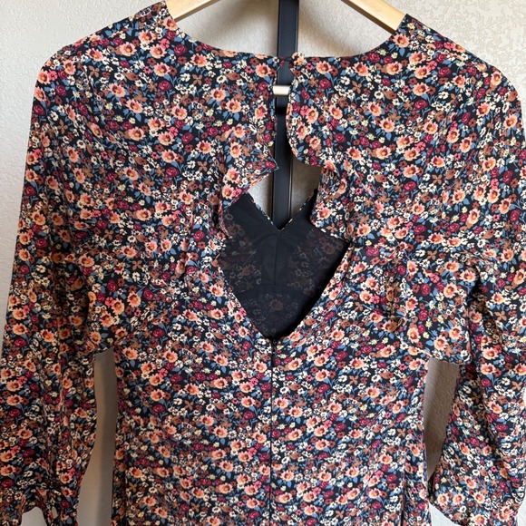 TOPSHOP Womens Ditsy‎ Floral Long Sleeve Mini Dress size 6 small - Picture 5 of 6